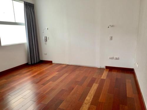 Departamento en Venta de 4 dormitorios ubicado en Santiago De Surco