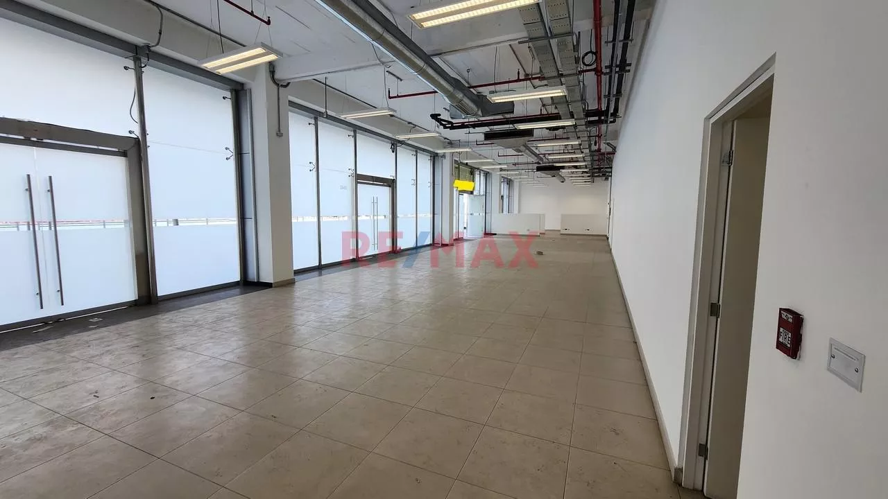 Local comercial en Alquiler ubicado en San Isidro