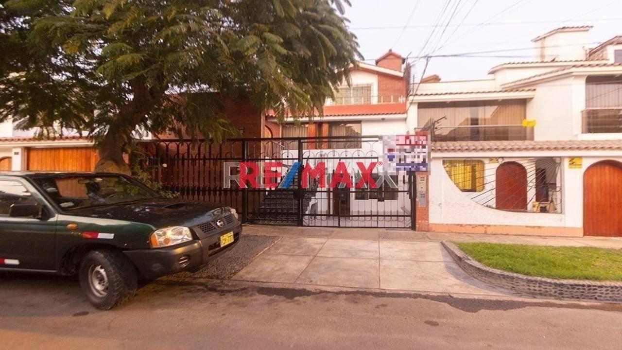 Departamento en Venta ubicado en La Molina a $150,000