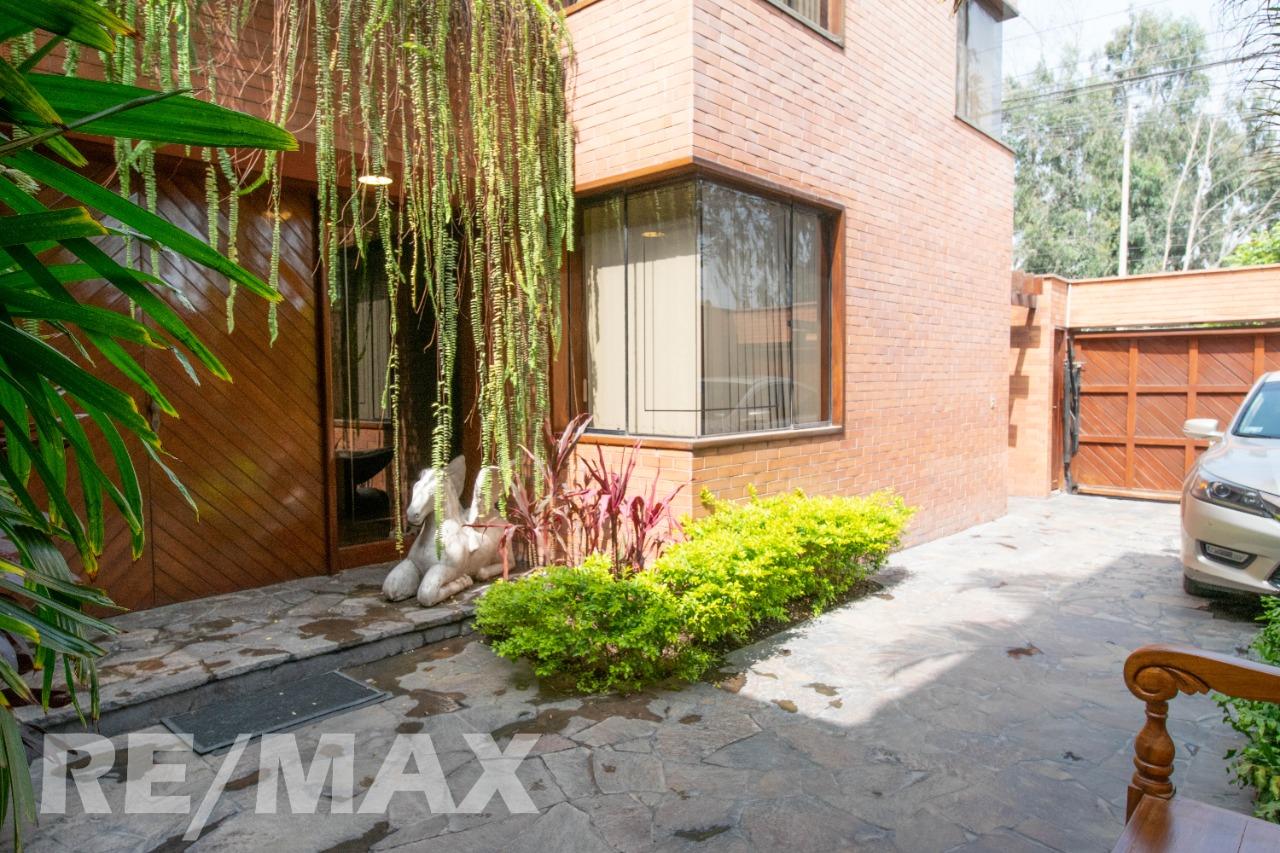 Casa en Venta ubicado en La Molina a $750,000