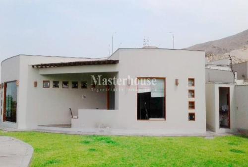 Casa en Venta ubicado en La Molina a $1,499,000