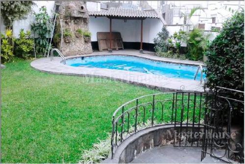 Casa en Venta ubicado en Santiago De Surco a $1,100,000