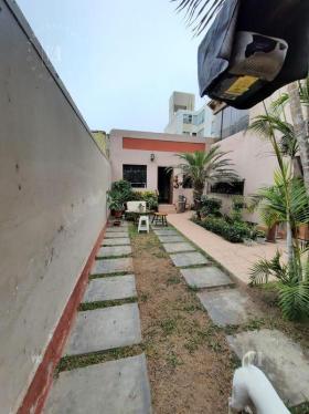 Casa en Venta ubicado en Av. Mariscal Antonio Jose De Sucre Casa en Venta ubicado en Av. Mariscal Antonio Jose De Sucre