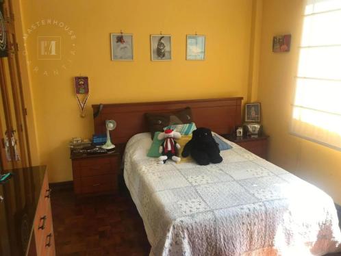 Casa de 6 dormitorios ubicado en Peru