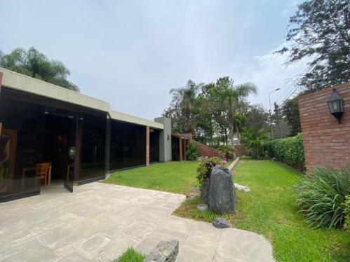 Casa en Venta ubicado en La Molina a $1,600,000