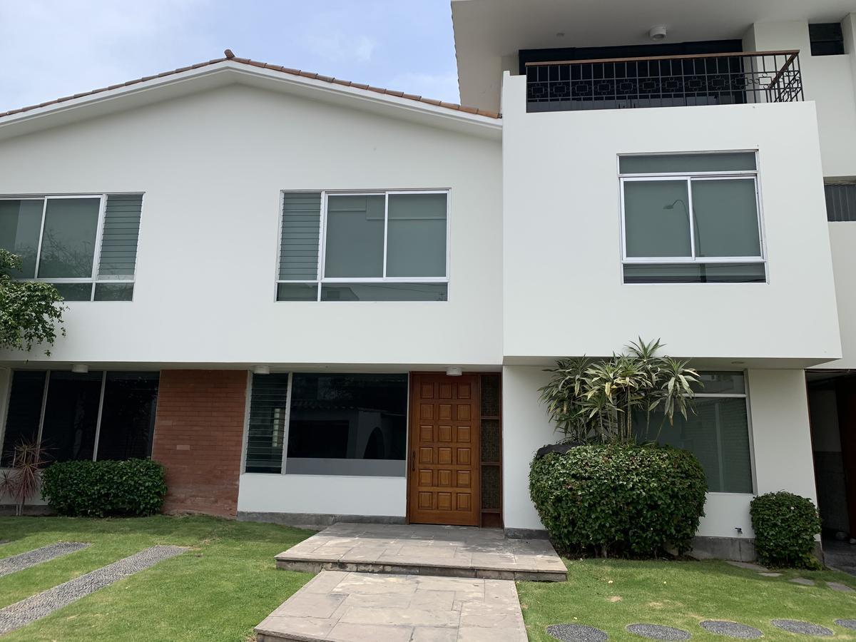 Casa en Alquiler ubicado en San Isidro