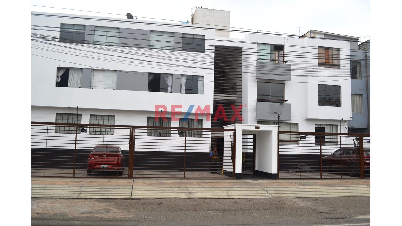 Departamento en Venta ubicado en La Molina a $167,000