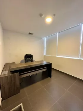 Oportunidad única Oficina ubicado en Miraflores