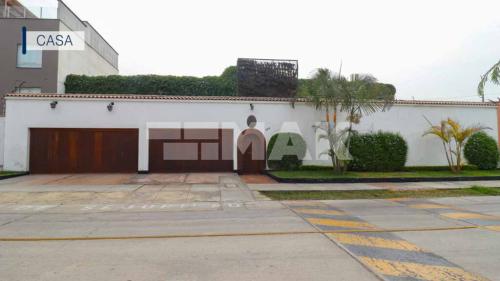 Casa en Venta ubicado en San Borja a $1,500,000