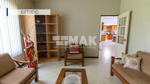 Venta en Av Casa Hacienda Sub Lote H128