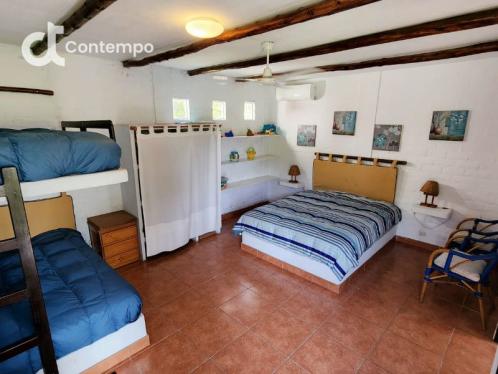 Casa de Campo de 3 dormitorios y 4 baños ubicado en Mala