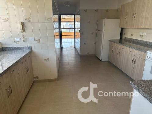 Extraordinario Departamento ubicado en San Isidro