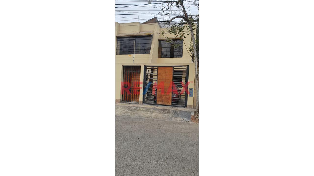 Casa en Venta ubicado en La Molina a $330,000
