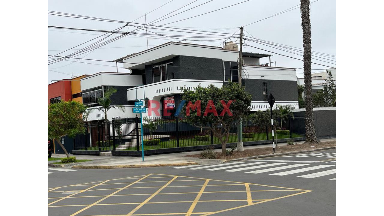 Casa en Venta ubicado en San Borja a $690,000