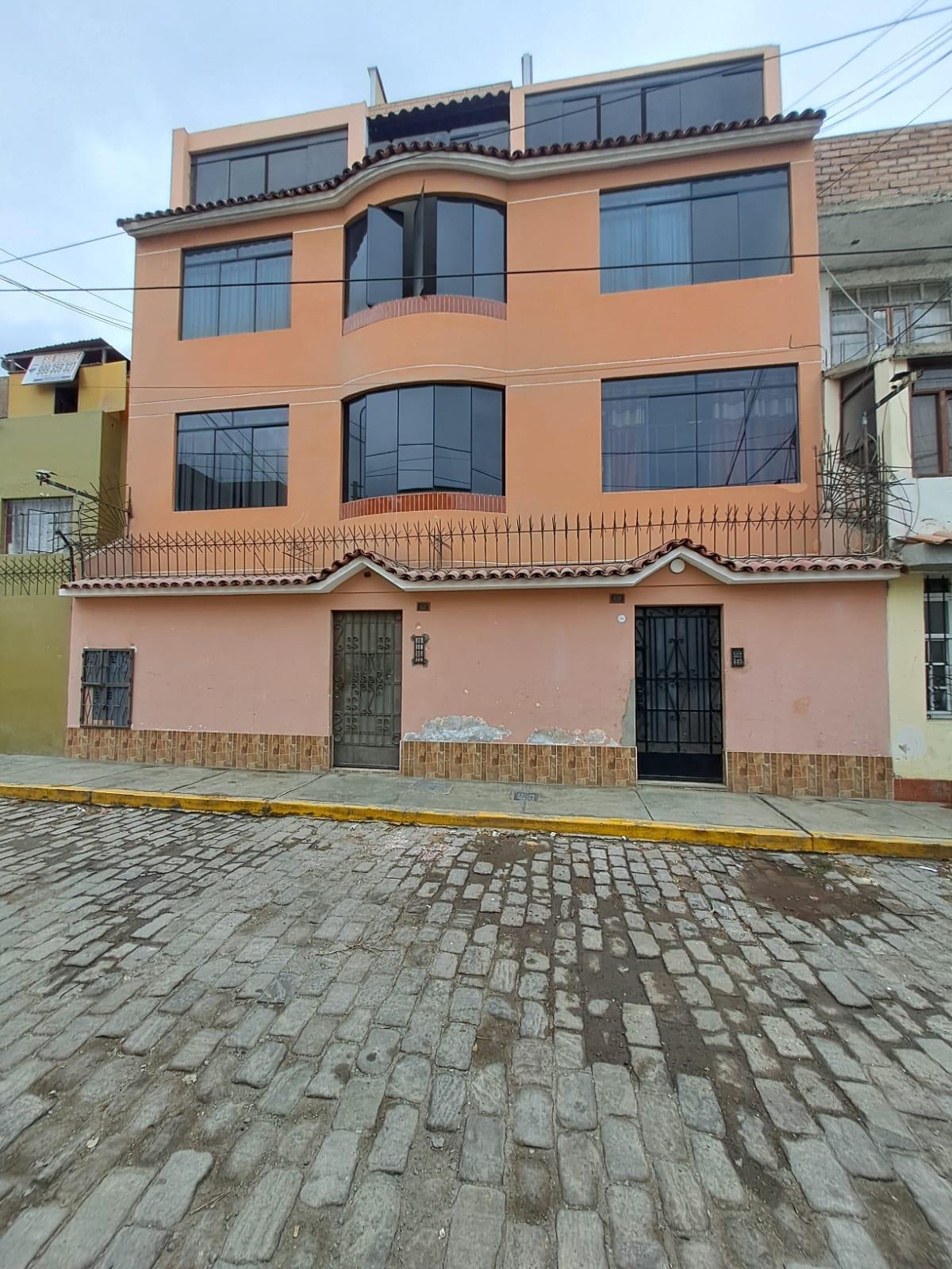 Departamento en Alquiler ubicado en Chorrillos a $437