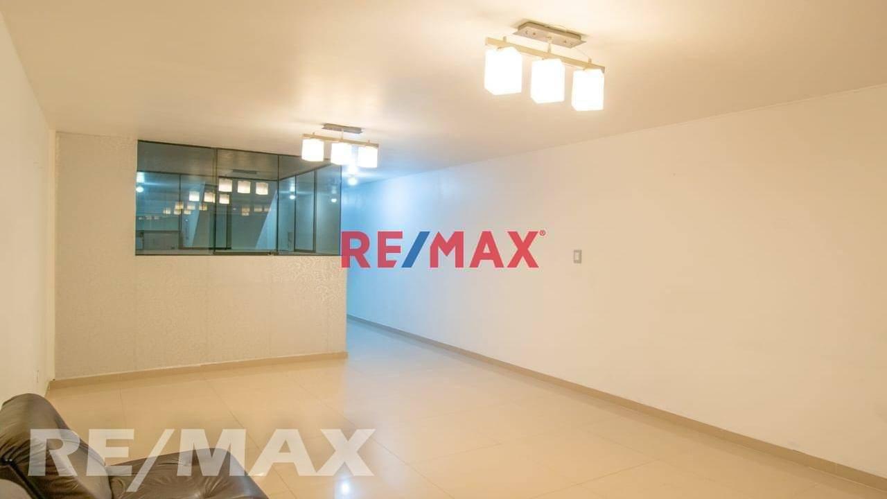 Departamento en Venta ubicado en La Molina a $165,000