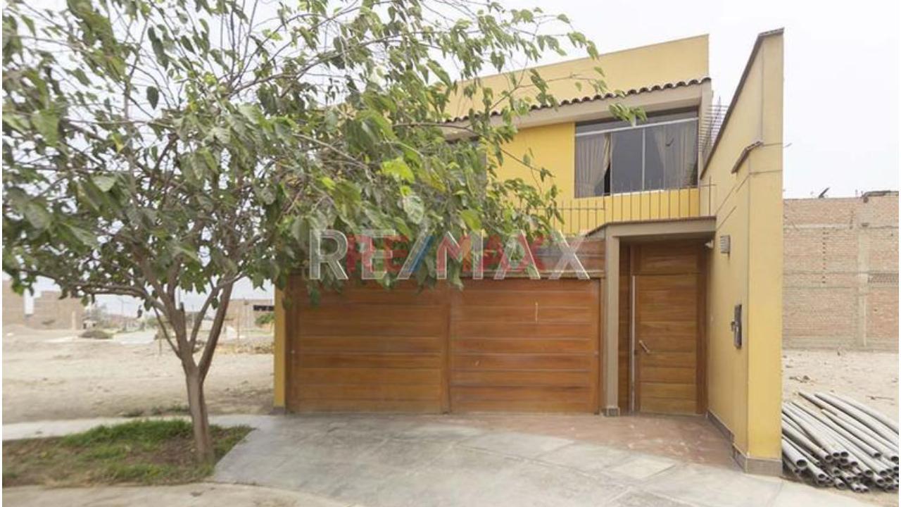 Casa en Venta ubicado en Carabayllo a $180,000