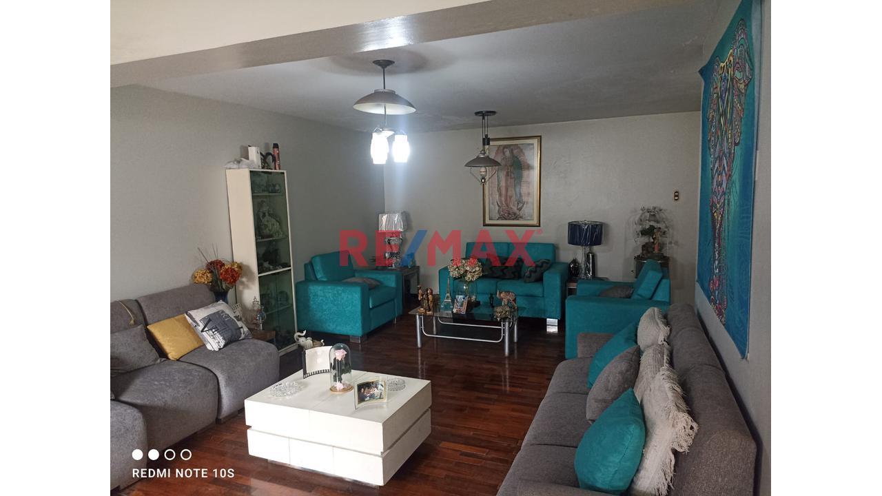 Casa en Venta ubicado en Santiago De Surco a $470,000