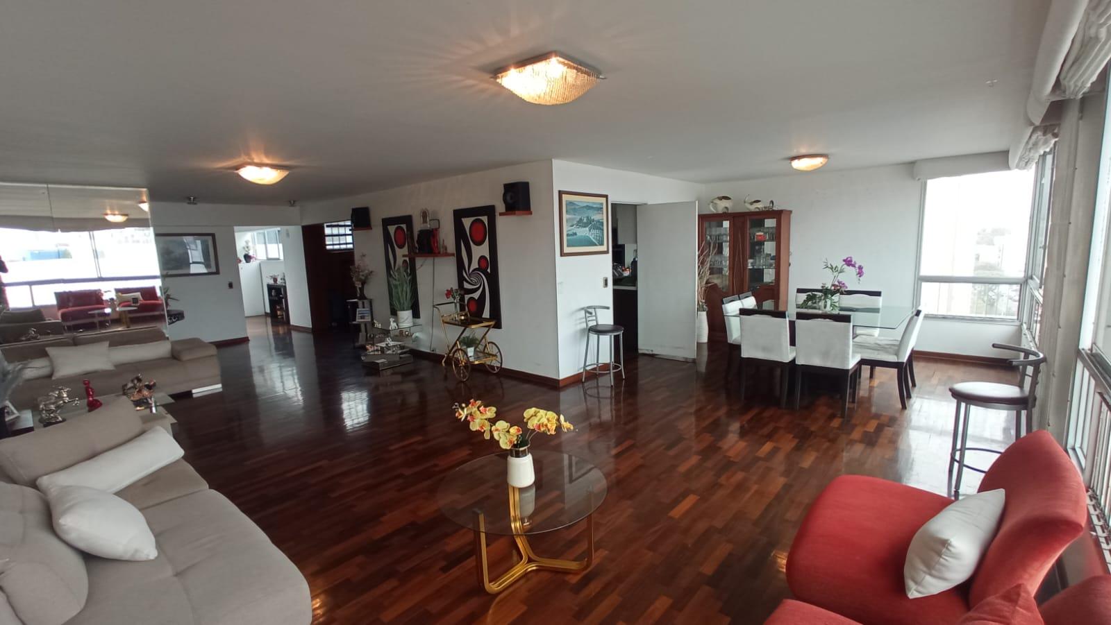 Departamento en Venta ubicado en Miraflores a $450,000