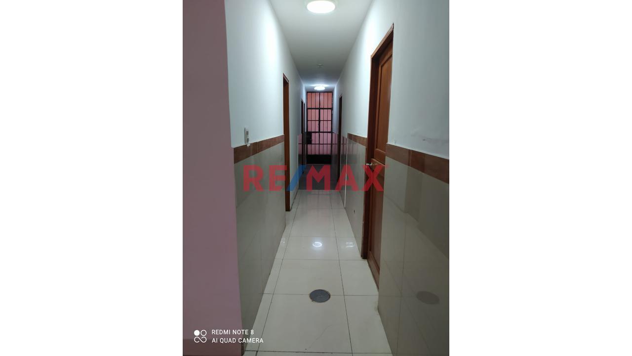 Local comercial en Alquiler ubicado en Calle B Local comercial en Alquiler ubicado en Calle B