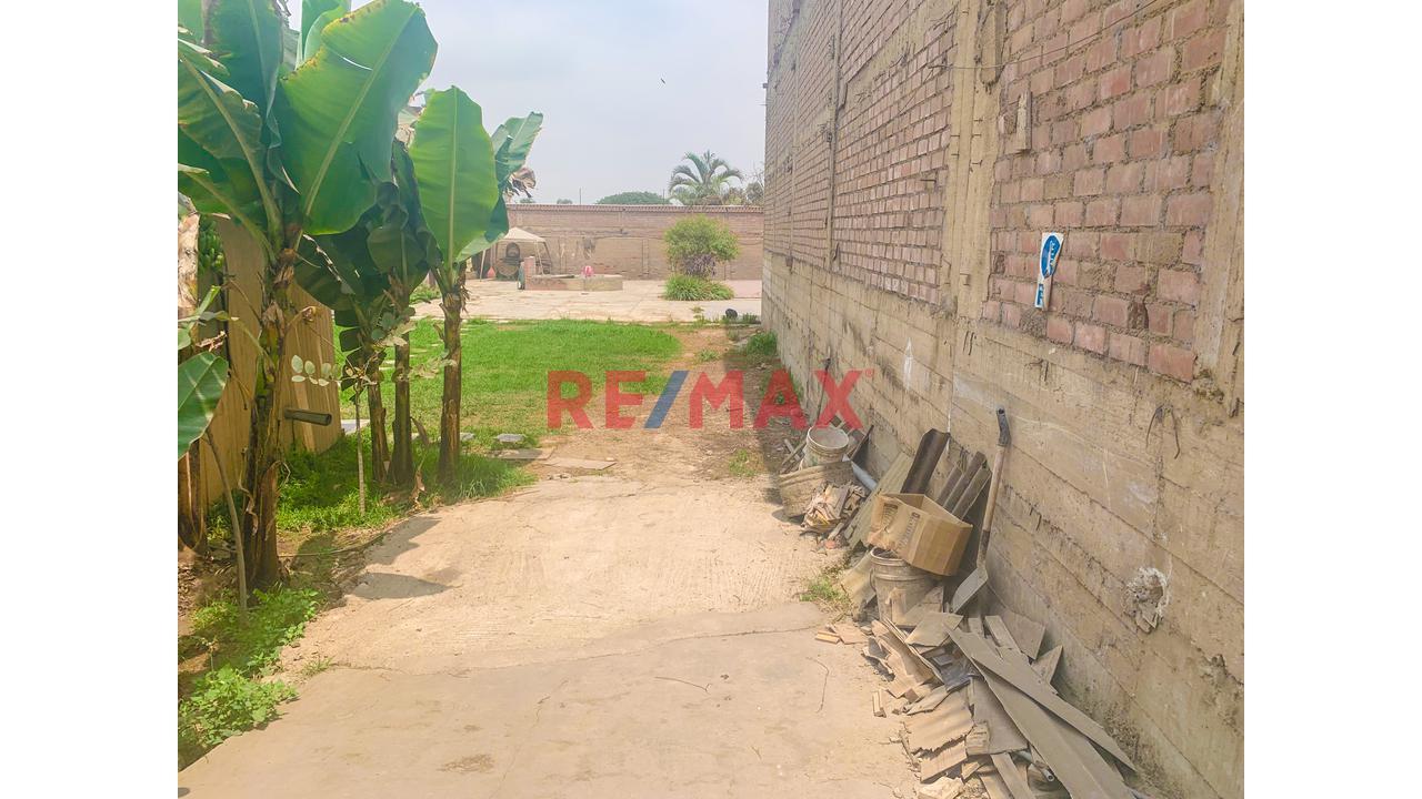 Terreno en Venta ubicado en Av. El Polo Terreno en Venta ubicado en Av. El Polo