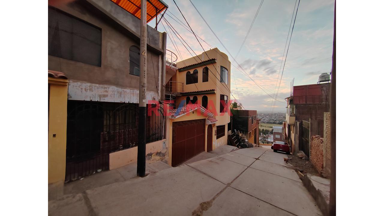 Casa en Venta ubicado en Socabaya Casa en Venta ubicado en Socabaya