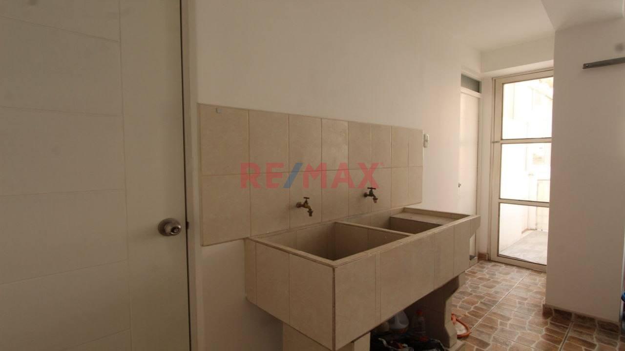 Departamento de 4 dormitorios y 3 baños ubicado en Sachaca Departamento de 4 dormitorios y 3 baños ubicado en Sachaca