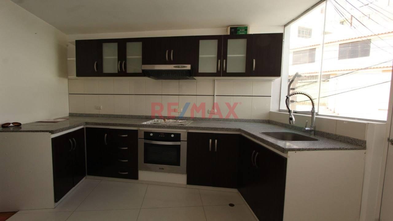 Departamento de 4 dormitorios ubicado en Sachaca Departamento de 4 dormitorios ubicado en Sachaca