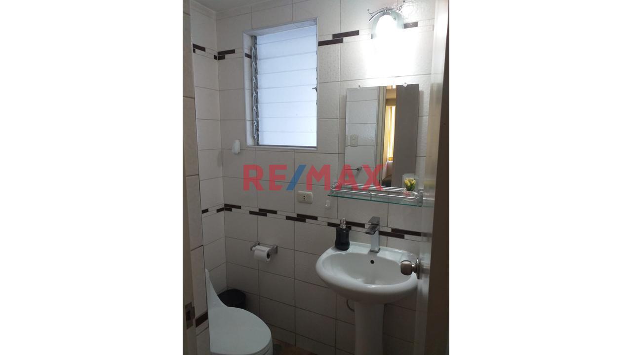 Departamento de 3 dormitorios y 2 baños ubicado en Cerro Colorado Departamento de 3 dormitorios y 2 baños ubicado en Cerro Colorado