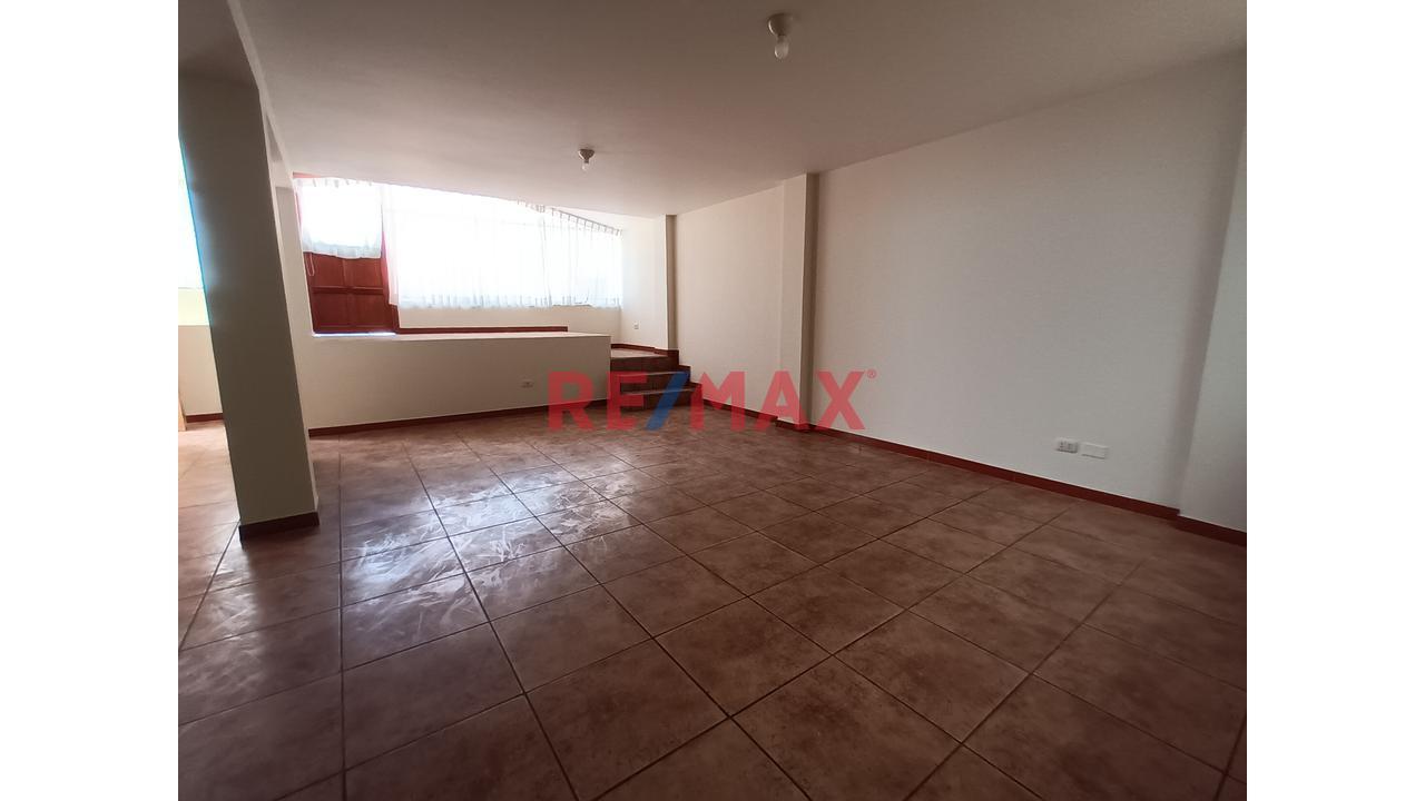 Amplio Departamento ubicado en Arequipa Amplio Departamento ubicado en Arequipa