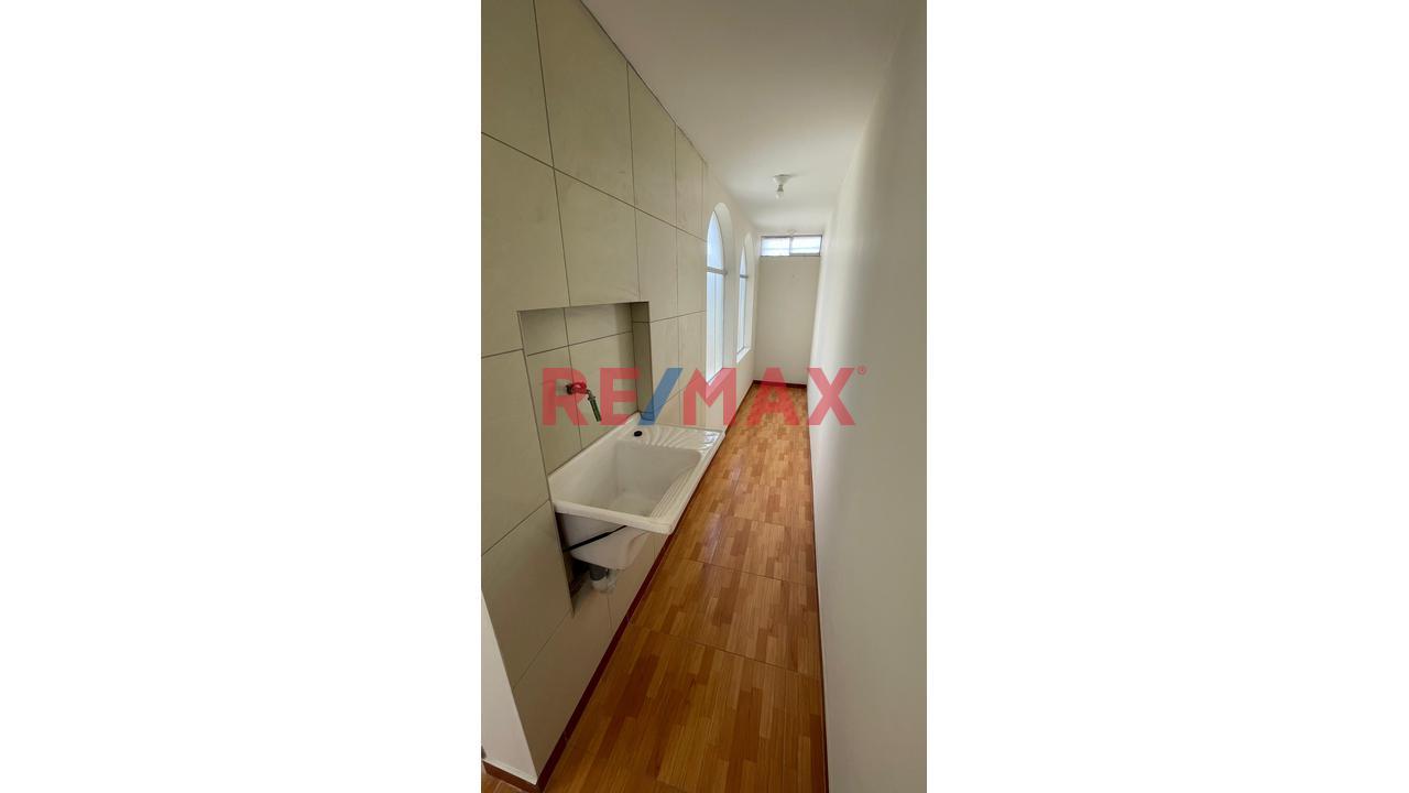 Departamento en Venta ubicado en Jose Luis Bustamante Y Rivero Departamento en Venta ubicado en Jose Luis Bustamante Y Rivero