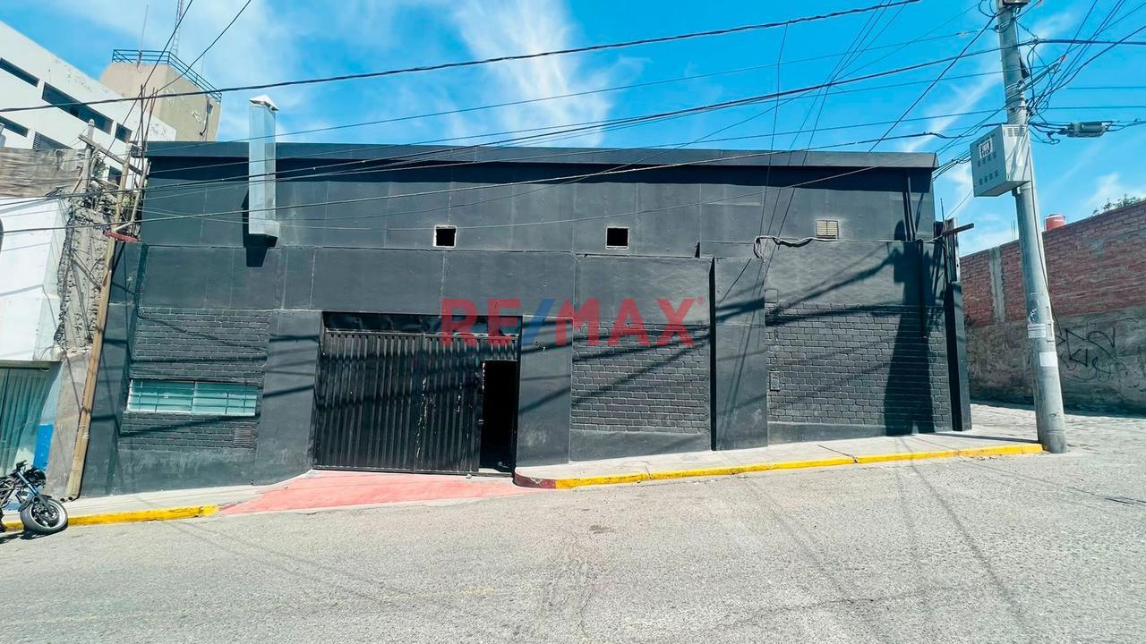 Local comercial en Alquiler ubicado en Cayma a $1,500