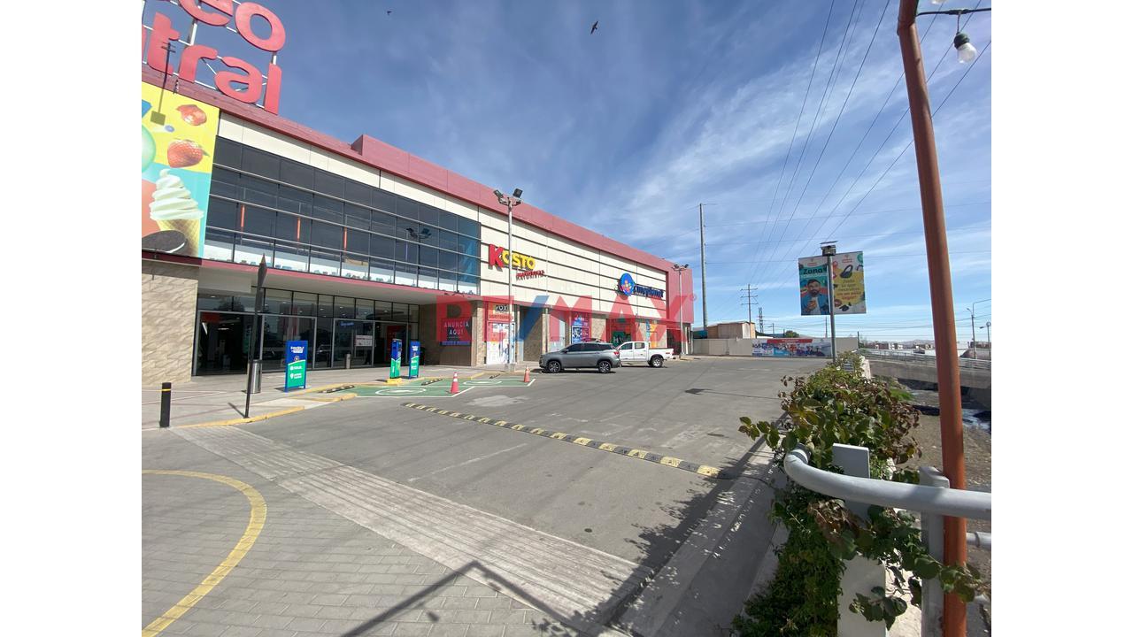 Local comercial en Venta ubicado en Arturo Ibañez Local comercial en Venta ubicado en Arturo Ibañez