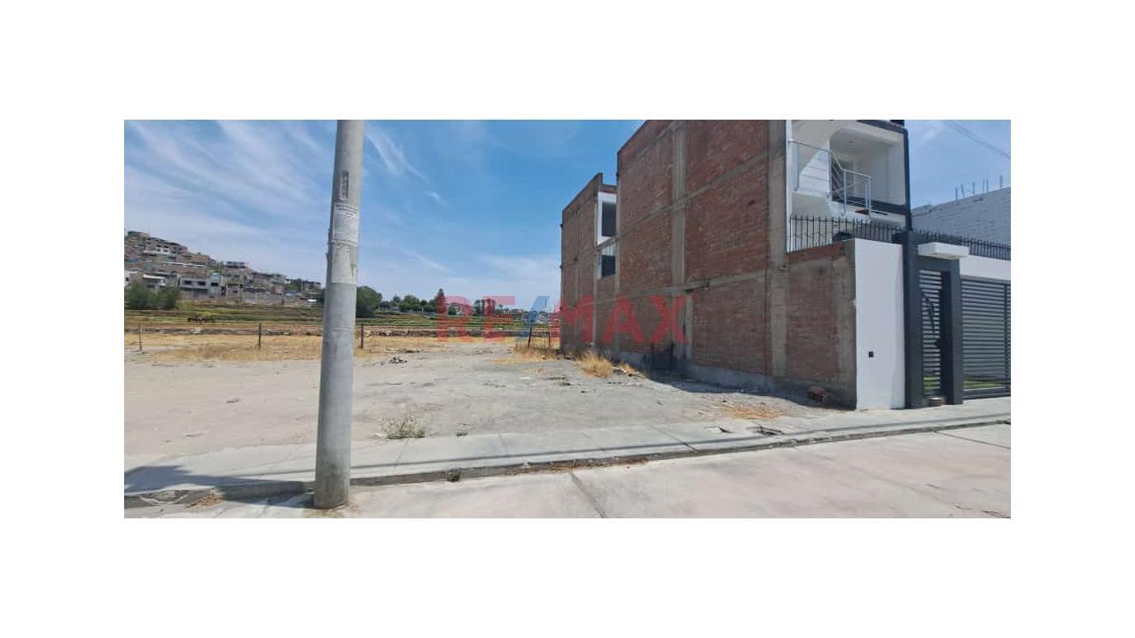 Terreno en Venta ubicado en Socabaya Terreno en Venta ubicado en Socabaya