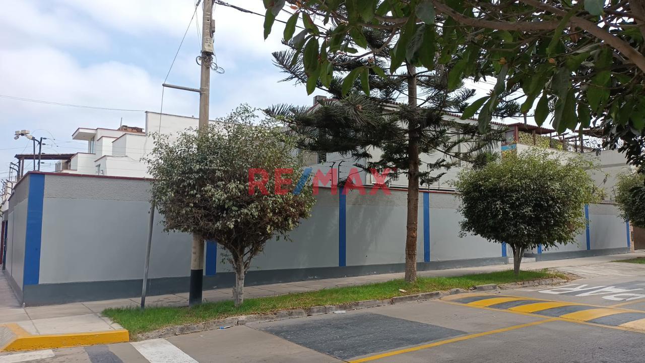 Casa en Venta ubicado en Jiron Andres Vesalio Casa en Venta ubicado en Jiron Andres Vesalio