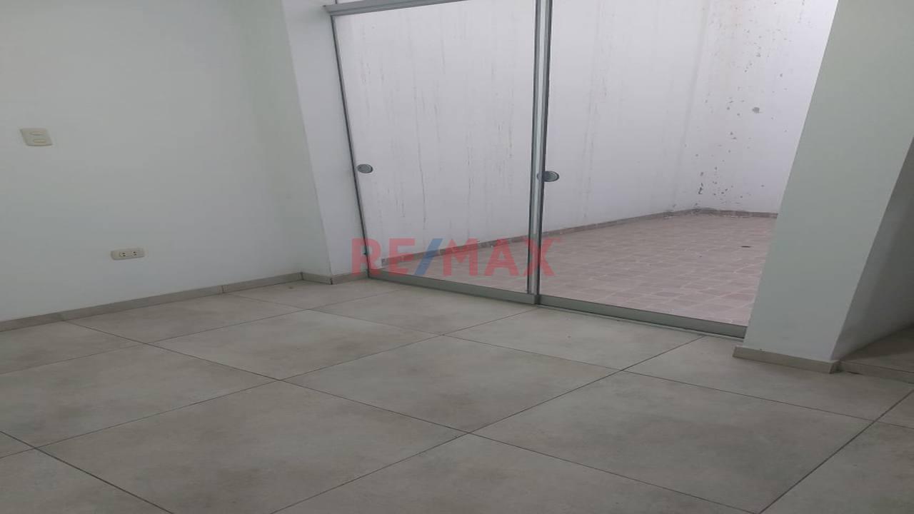 Departamento de 3 dormitorios y 2 baños ubicado en Lurigancho Departamento de 3 dormitorios y 2 baños ubicado en Lurigancho