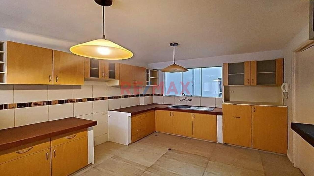 Departamento de 3 dormitorios y 3 baños ubicado en Wanchaq Departamento de 3 dormitorios y 3 baños ubicado en Wanchaq