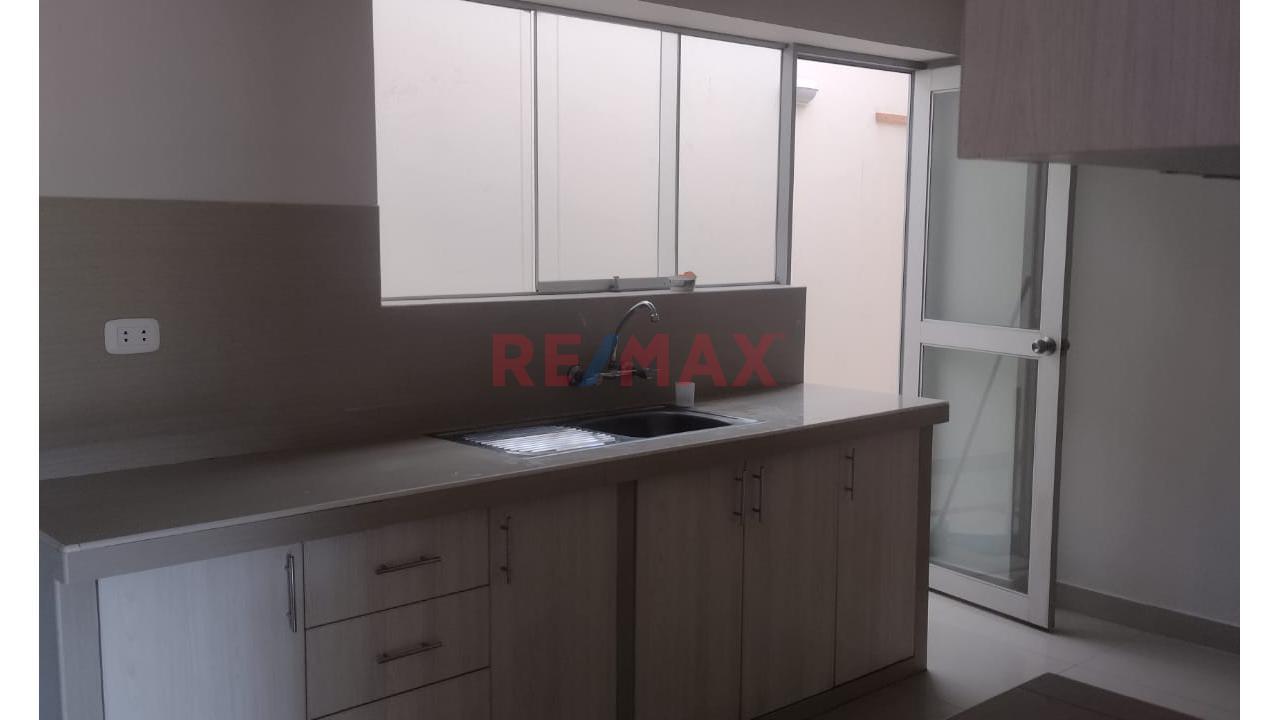 Departamento de 3 dormitorios y 2 baños ubicado en San Jeronimo Departamento de 3 dormitorios y 2 baños ubicado en San Jeronimo