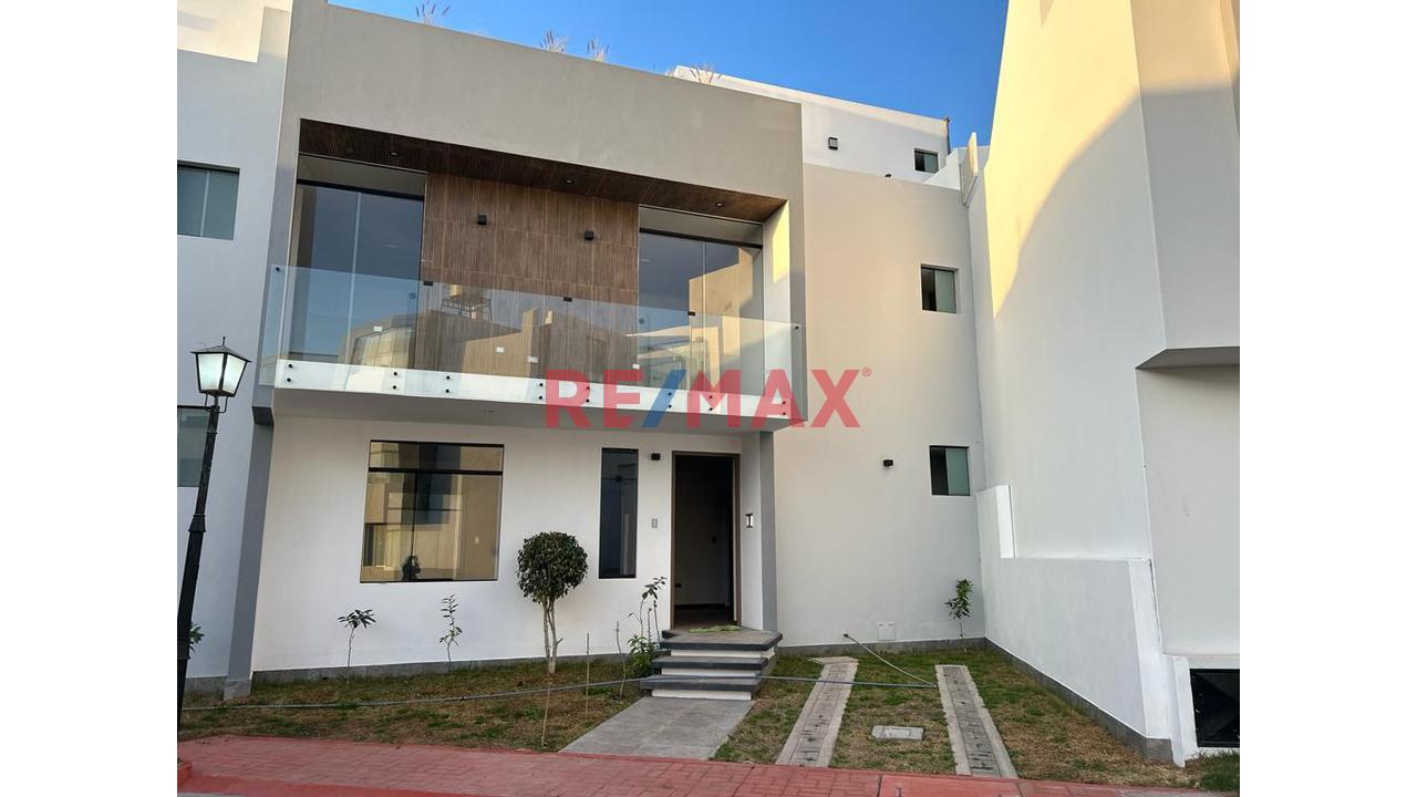 Casa en Venta ubicado en Cayma