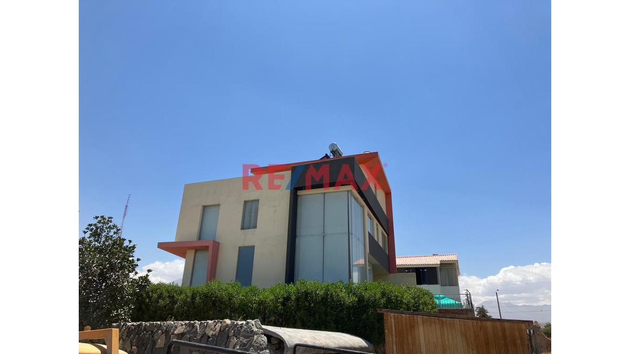 Casa en Venta ubicado en Cayma