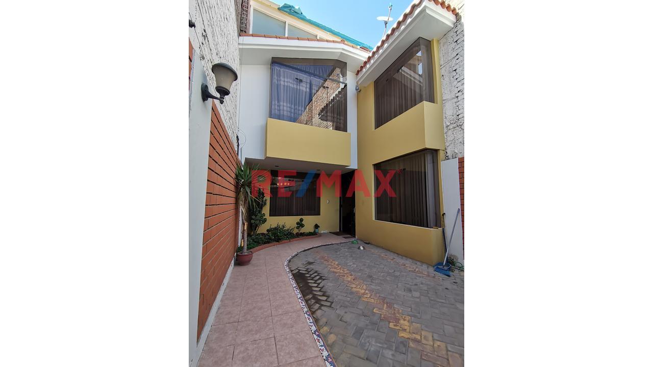 Casa en Venta ubicado en Yanahuara a $290,000