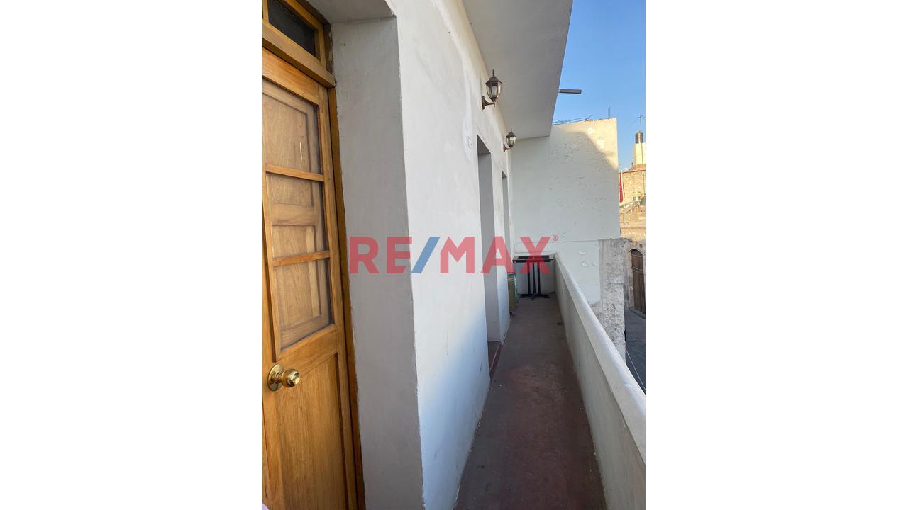 Departamento de 5 dormitorios ubicado en Arequipa Departamento de 5 dormitorios ubicado en Arequipa
