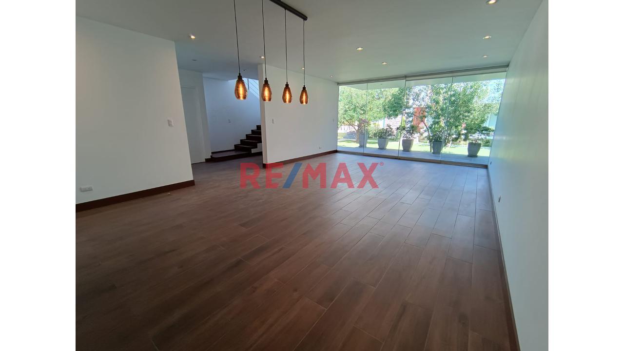 Casa en Venta ubicado en Cerro Colorado a $560,000