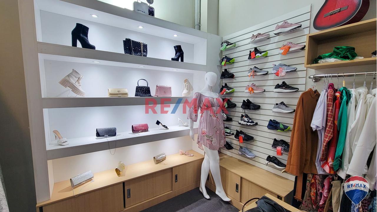 Local comercial en Alquiler ubicado en Jacobo Hunter Local comercial en Alquiler ubicado en Jacobo Hunter