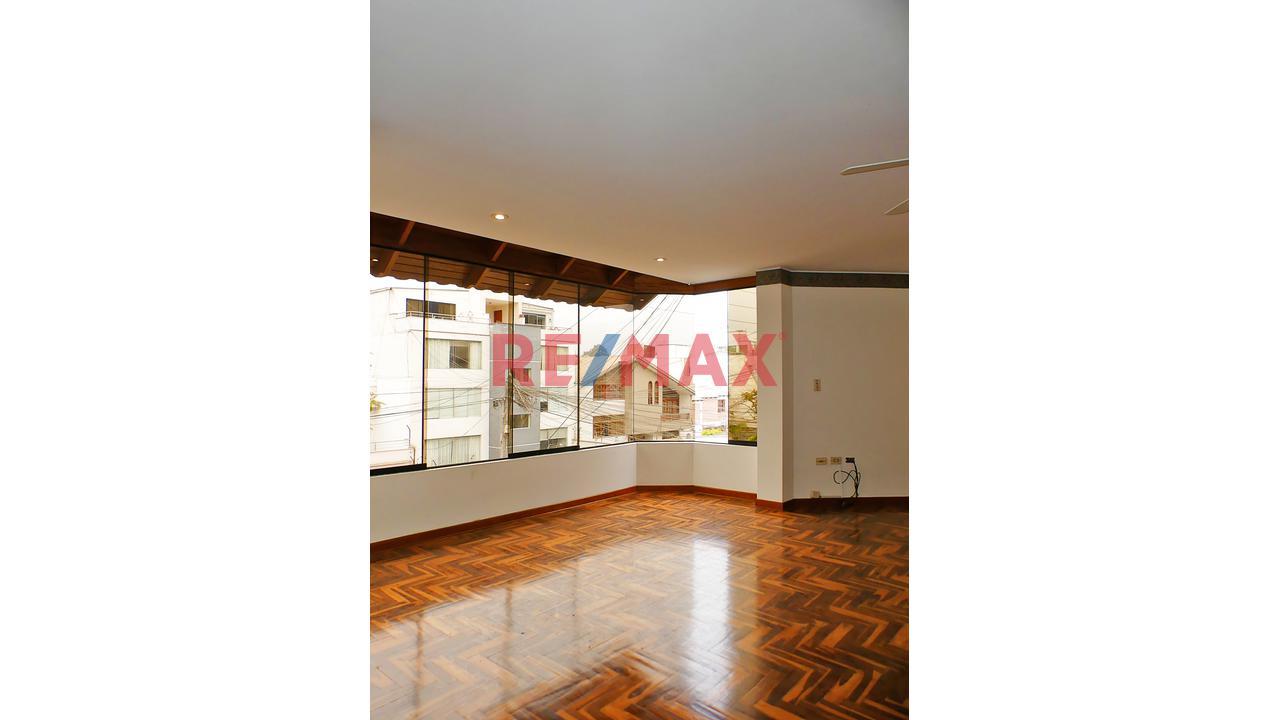 Departamento en Venta ubicado en Calle Los Secollas Departamento en Venta ubicado en Calle Los Secollas