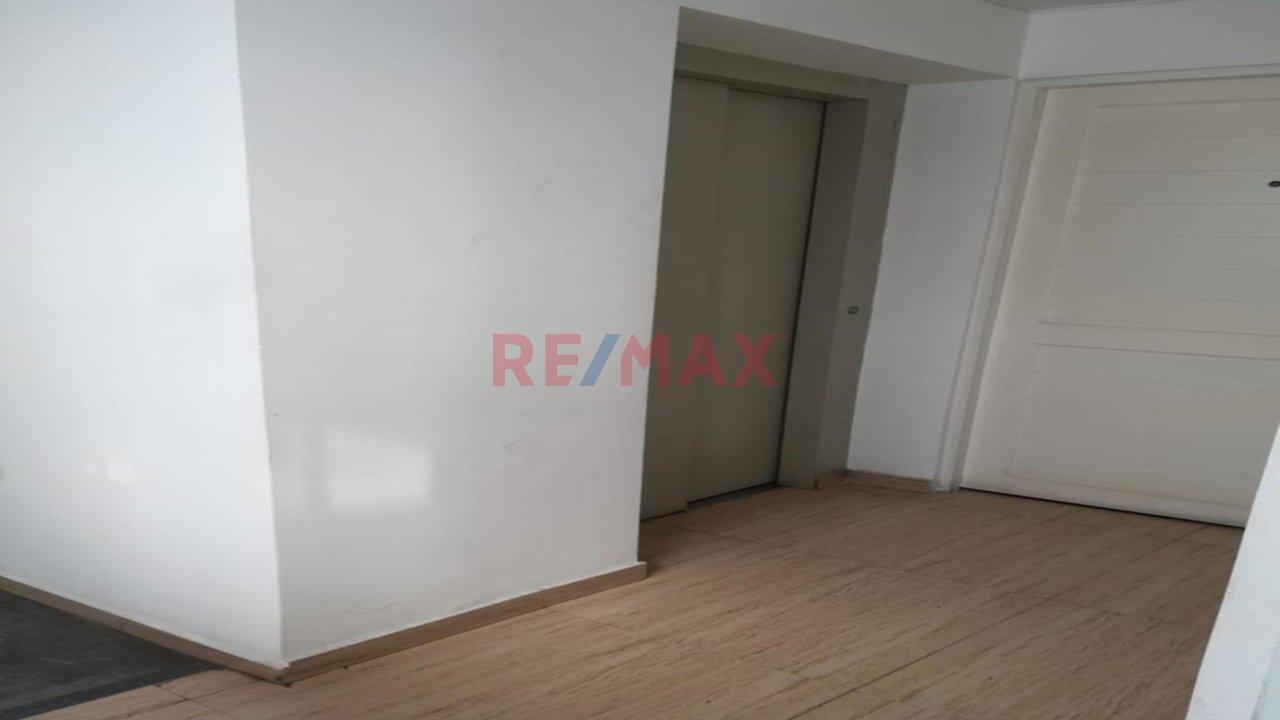 Departamento en Venta ubicado en Av. Antonio De Sucre Departamento en Venta ubicado en Av. Antonio De Sucre