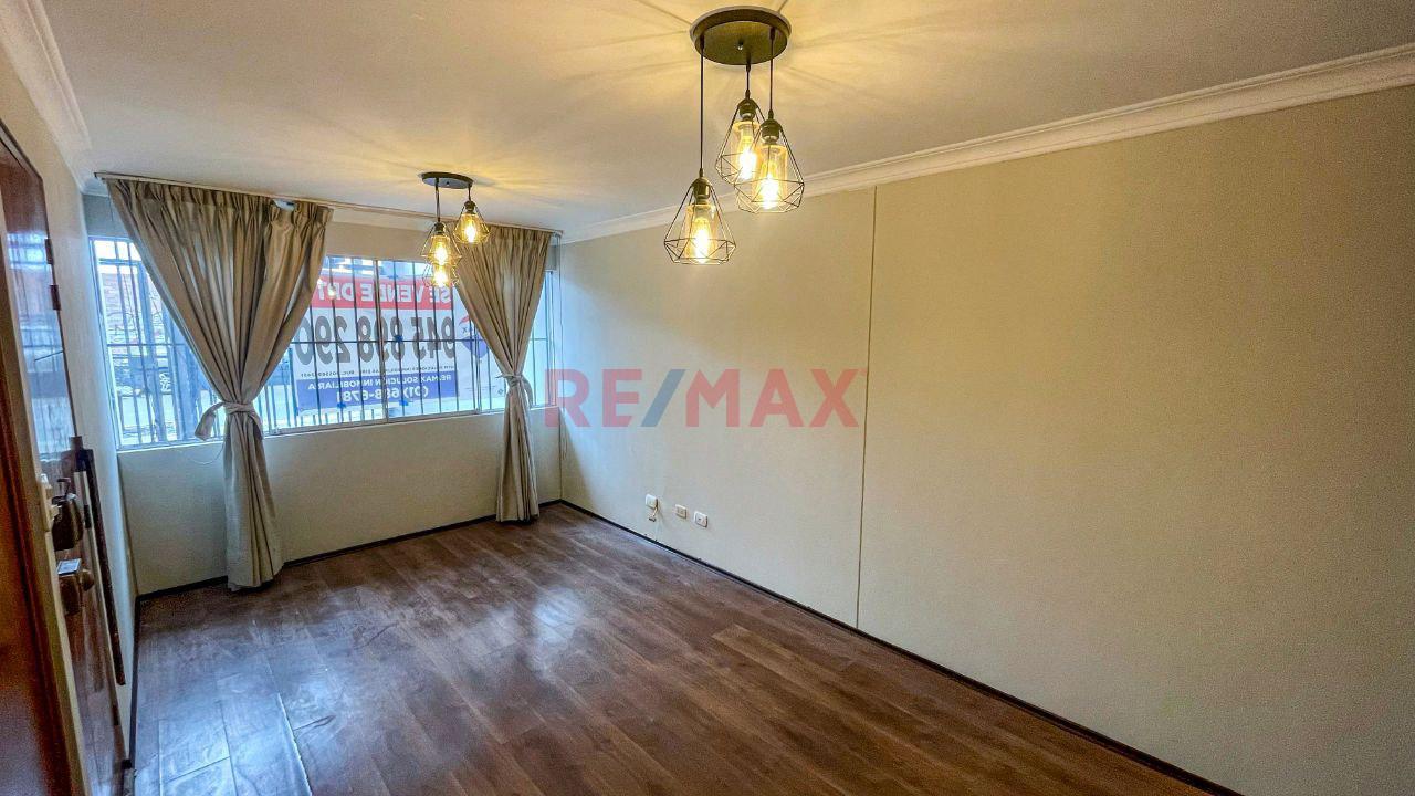 Departamento en Venta ubicado en Av. Tambo Real Departamento en Venta ubicado en Av. Tambo Real