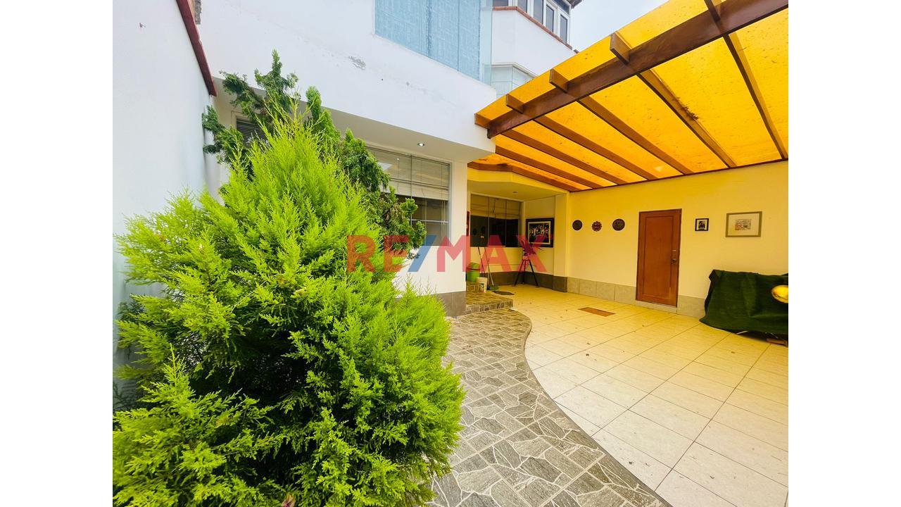 Casa en Venta ubicado en Av. Alameda Costa Norte Casa en Venta ubicado en Av. Alameda Costa Norte