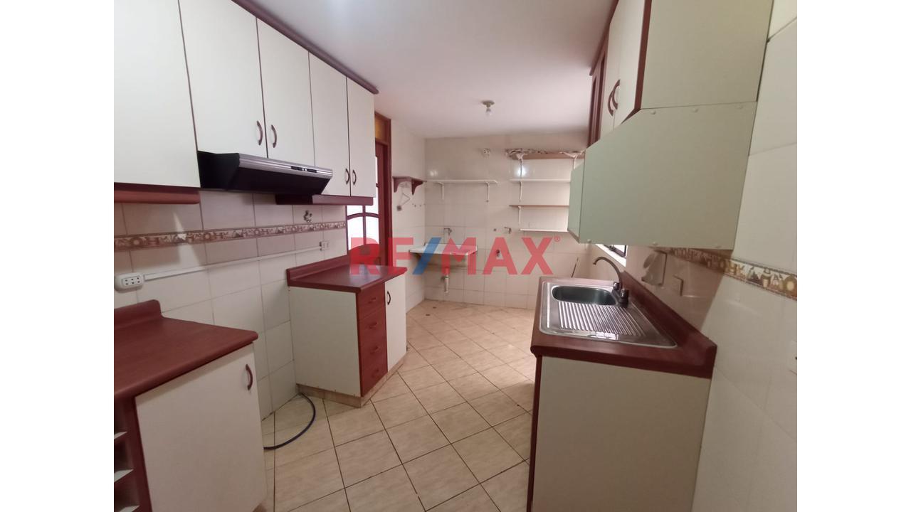 Departamento en Venta ubicado en Jiron De Los Virreyes Departamento en Venta ubicado en Jiron De Los Virreyes