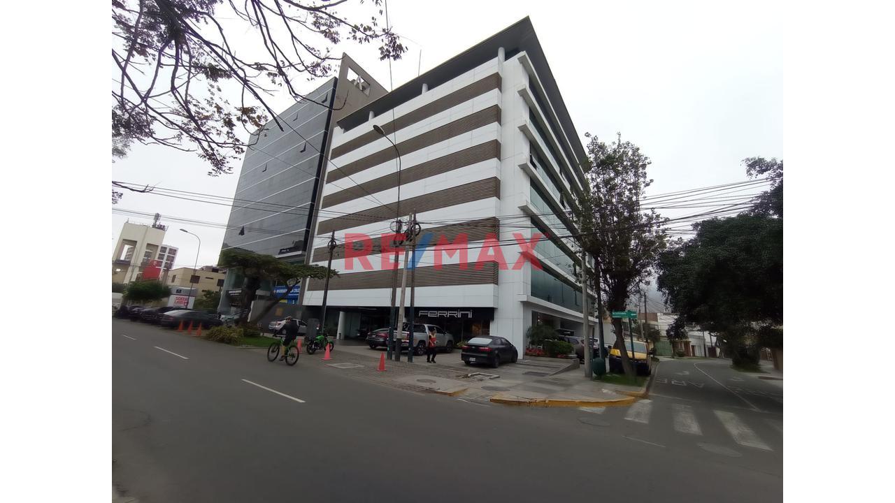 Oficina en Alquiler ubicado en El Carmelo Oficina en Alquiler ubicado en El Carmelo